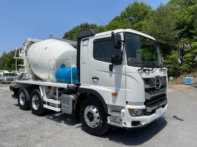 R3　日野　コンクリートミキサー車