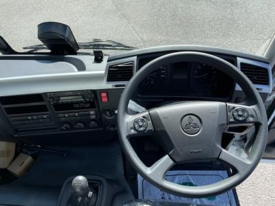 R5　三菱　タンクローリー