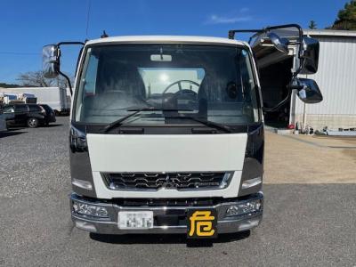 R5　三菱　タンクローリー