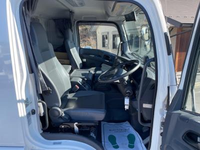 R5　いすゞ　コンクリートミキサー車