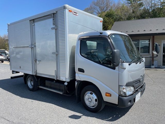 H29　トヨタ　アルミバン