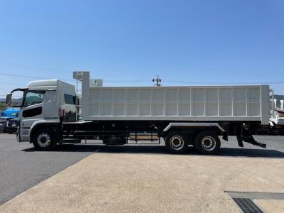 R7　三菱　25ｔ深ダンプ