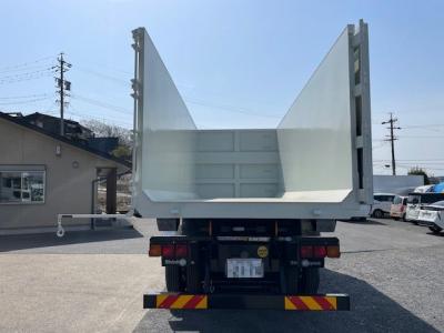 R7　三菱　22ｔアームロール　コンテナ付