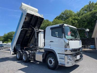 R5　三菱　ダンプ