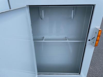 R7　三菱　クレーン付セフティー