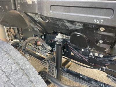 H28　いすゞ　ダンプ