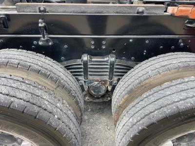 H28　いすゞ　ダンプ