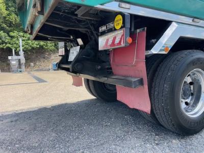 H28　いすゞ　ダンプ