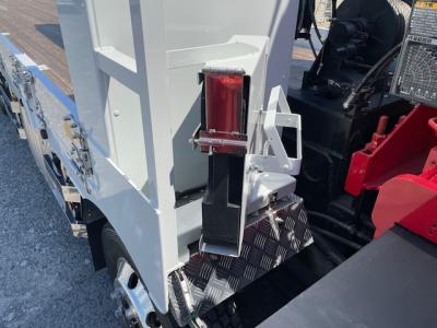 R7　三菱　クレーン付セルフ