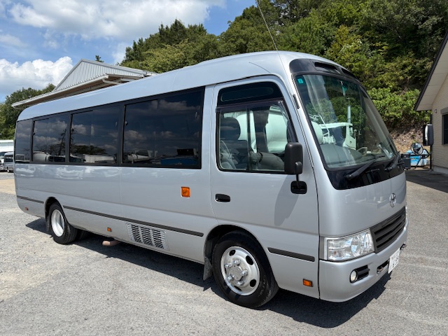 H26　トヨタ　29人乗りマイクロバス
