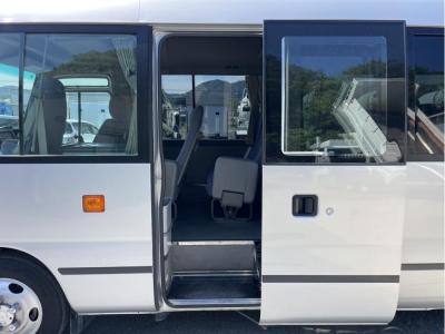 H26　トヨタ　29人乗りマイクロバス