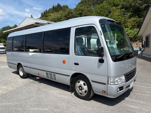 H28　トヨタ　29人乗りマイクロバス