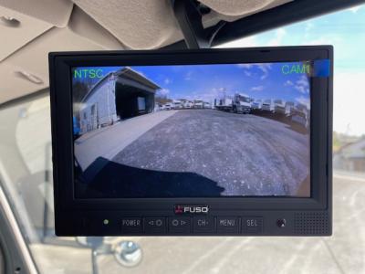 R7　三菱　5段クレーン付