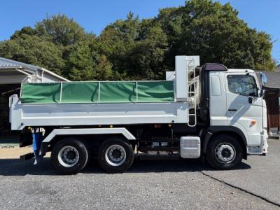 R6　日野　ダンプ