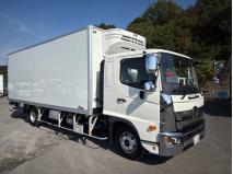 R6　日野　4ｔ冷凍車PG付