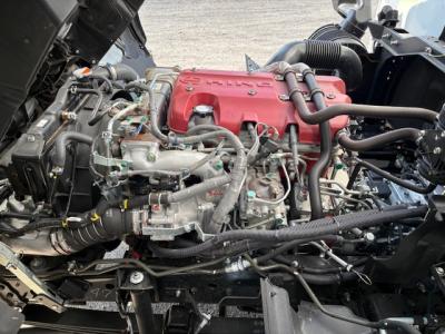 R6　日野　4ｔ冷凍車PG付