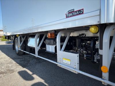 R6　日野　4ｔ冷凍車PG付