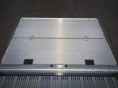 R6　日野　4ｔ冷凍車PG付