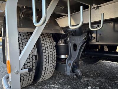 R6　日野　4ｔ冷凍車PG付