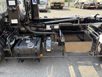 R7　三菱　4ｔアームロール