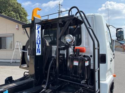 R7　三菱　4ｔアームロール