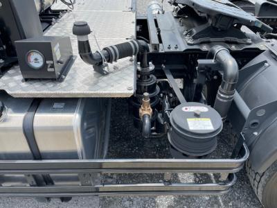 R6　UD　トラクタ ｺﾝﾌﾟﾚｯｻｰ付 ／ 未登録　トレクス　粉粒体運搬セミトレーラ　セット