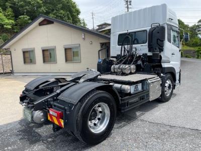 R6　UD　トラクタ ｺﾝﾌﾟﾚｯｻｰ付 ／ 未登録　トレクス　粉粒体運搬セミトレーラ　セット