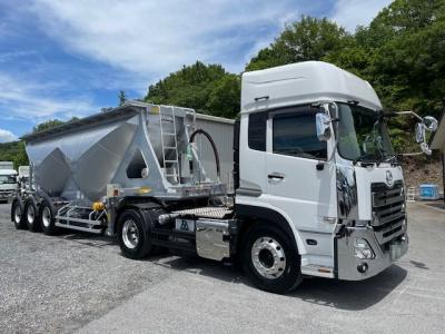 R6　UD　トラクタ ｺﾝﾌﾟﾚｯｻｰ付 ／ 未登録　トレクス　粉粒体運搬セミトレーラ　セット