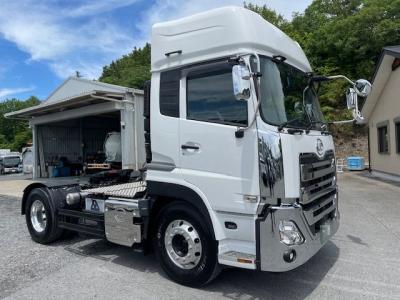 R6　UD　トラクタ ｺﾝﾌﾟﾚｯｻｰ付 ／ 未登録　トレクス　粉粒体運搬セミトレーラ　セット