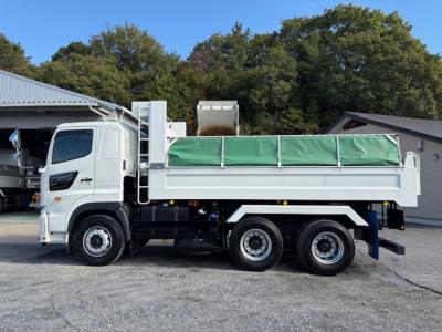 R6　日野　ダンプ