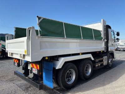 R6　日野　ダンプ