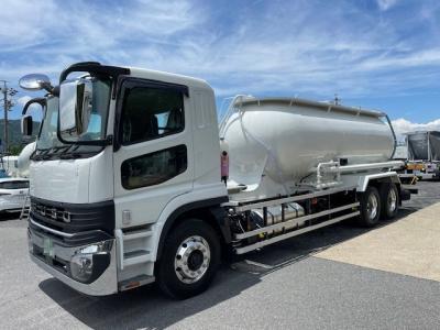 R7　三菱　粉粒体運搬車　極東3槽式