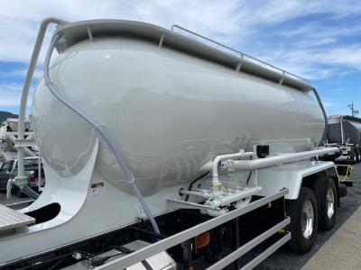 R7　三菱　粉粒体運搬車　極東3槽式