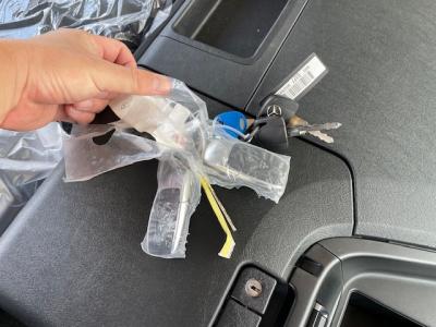 R7　三菱　粉粒体運搬車　極東3槽式