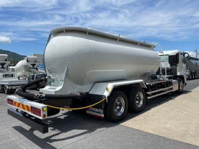 R7　三菱　粉粒体運搬車　極東3槽式