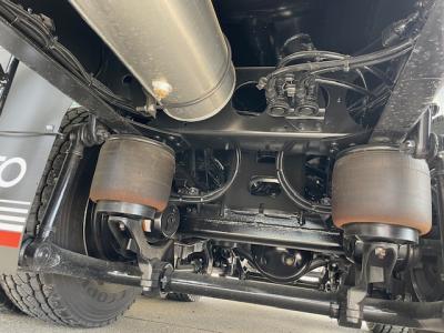 R7　三菱　粉粒体運搬車　極東3槽式