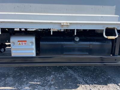 R2　日野　2ｔ平ボデー