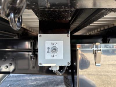 R7　三菱　25ｔスライドデッキ