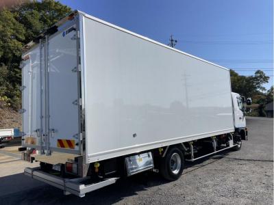 R7　日野　4ｔ冷凍車　PG付