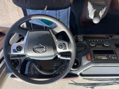 R7　日野　4ｔ冷凍車　PG付