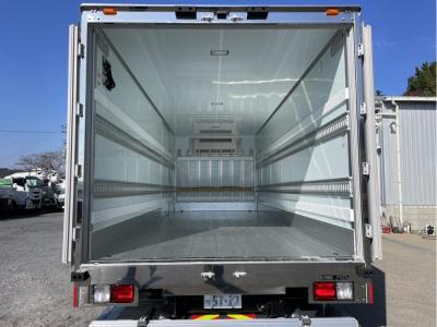 R7　日野　4ｔ冷凍車　PG付