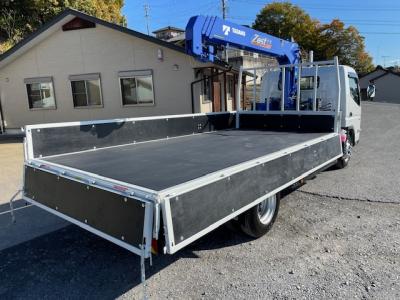 R7　三菱　4段クレーン付