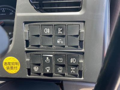 R5 UD トラクタ／R5 東邦 ダンプセミトレーラ　セット