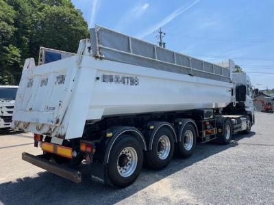 R5 UD トラクタ／R5 東邦 ダンプセミトレーラ　セット