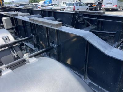 R5 UD トラクタ／R5 東邦 ダンプセミトレーラ　セット