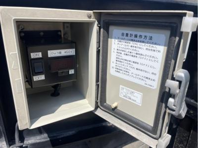 R5 UD トラクタ／R5 東邦 ダンプセミトレーラ　セット