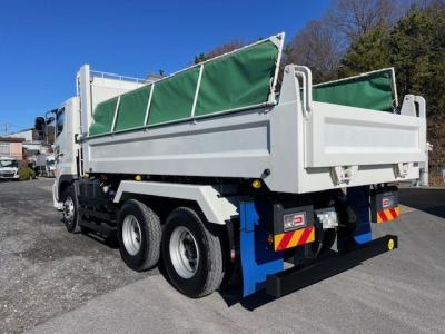 R6　日野　ダンプ