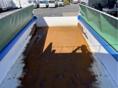 R6　日野　ダンプ