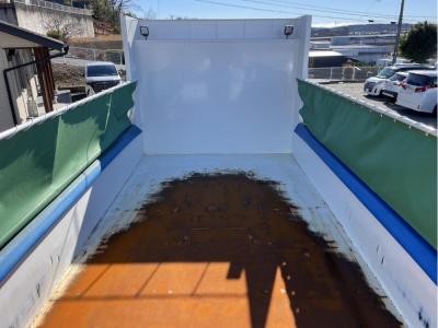 R6　日野　ダンプ