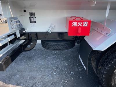 R7　三菱　4KL　タンクローリー